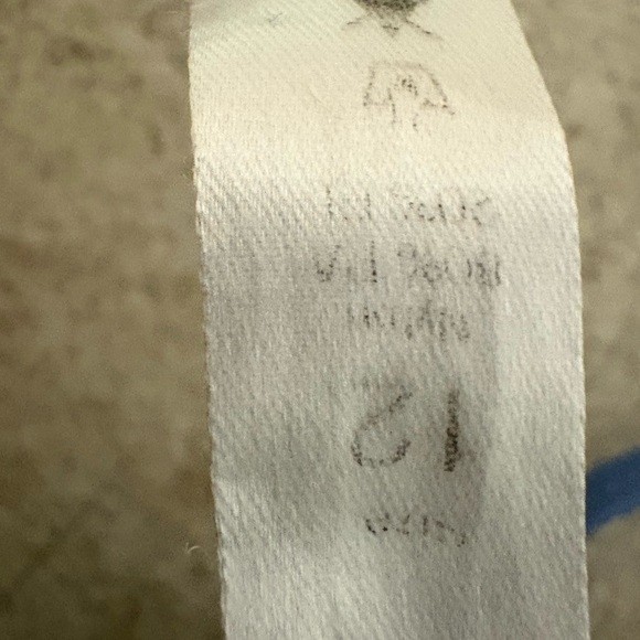 Yumiko Daniela Leotard - Picture 7 of 8